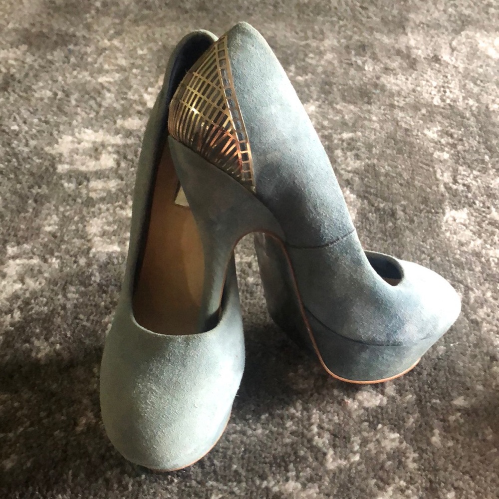Halston sweed shoes